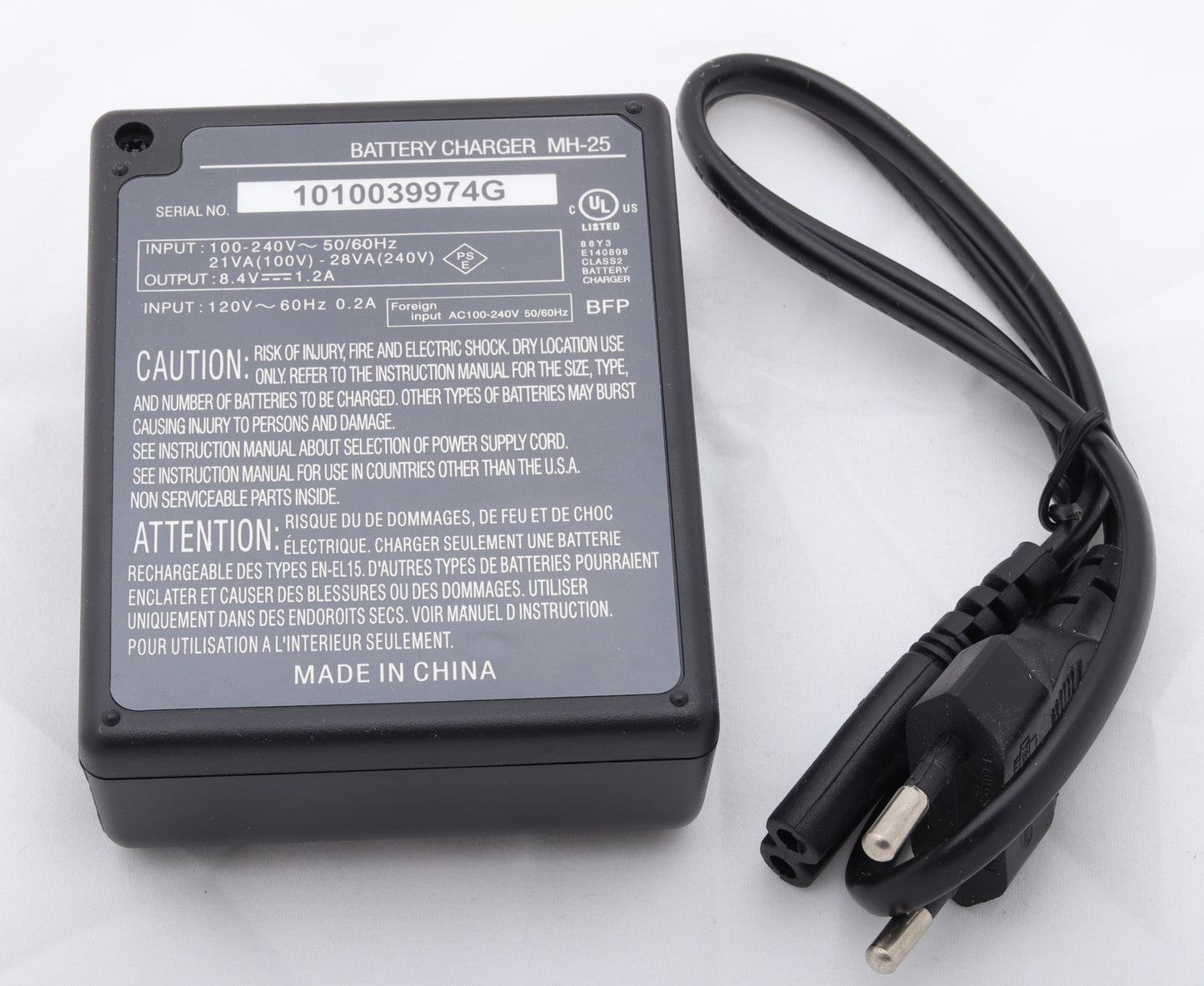 MH-25 Battery Charger – Fast & Reliable Charging for EN-EL15 Batteries