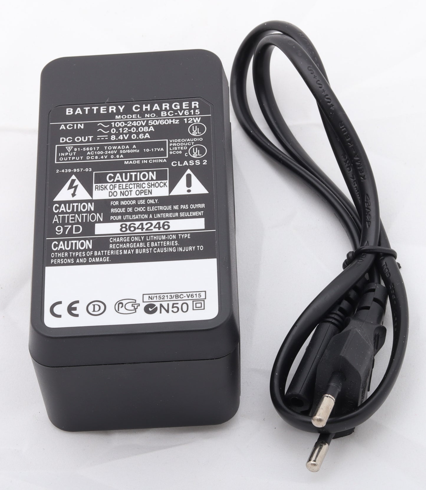 BC-V615 Battery Charger – Fast & Efficient Charging for Sony NP-F Series Batteries